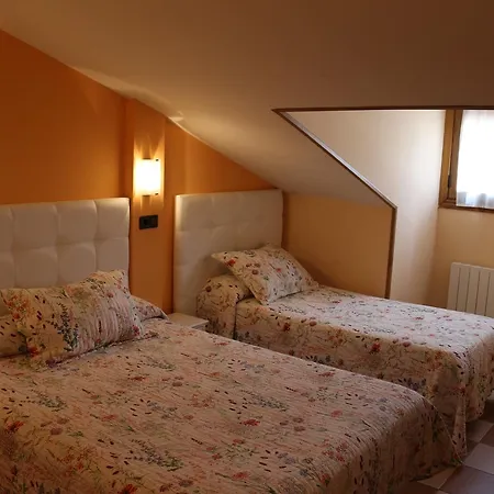 Don Jaime Ii Гостевой дом Сеговия