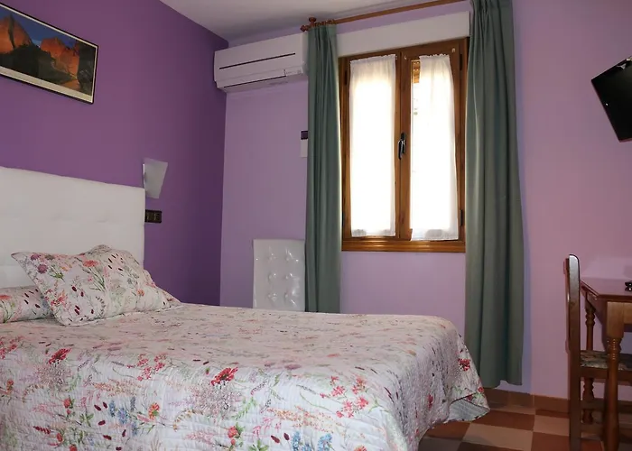 Don Jaime Ii Gasthof Segovia